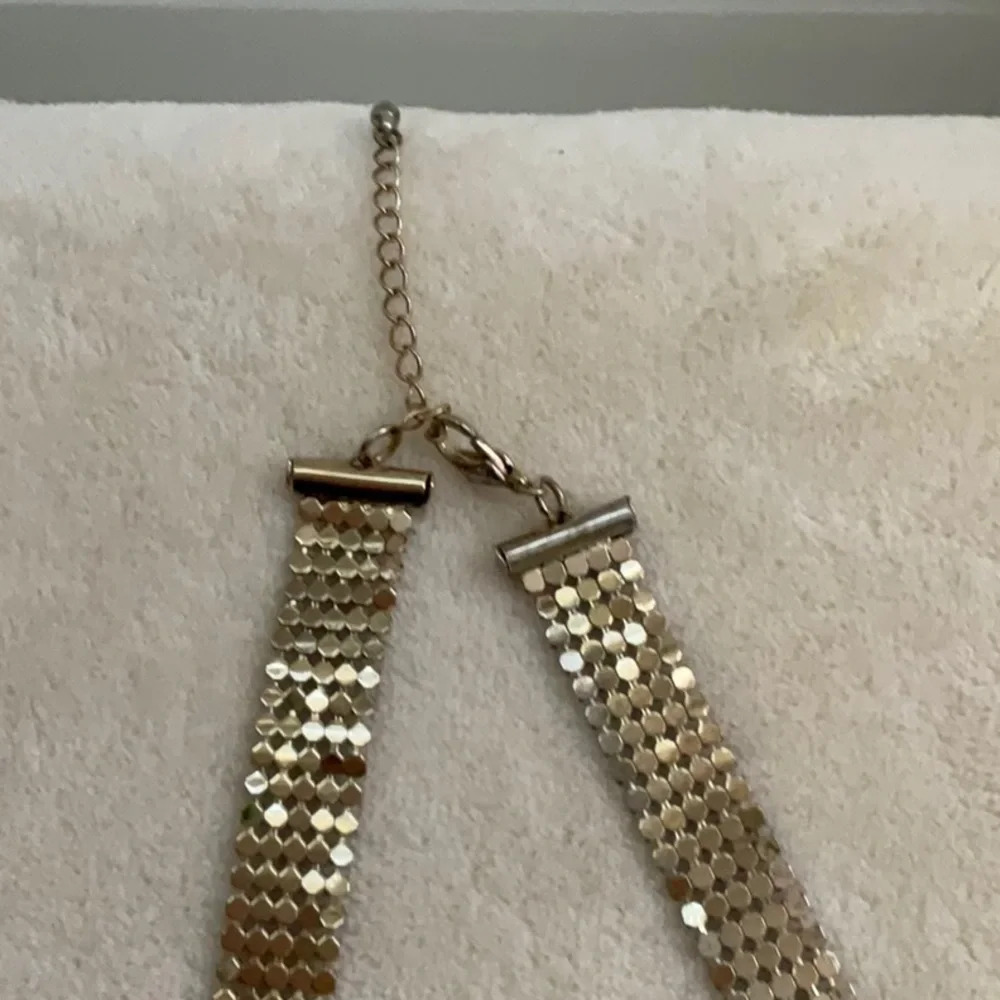 Necklace - Picture 5 of 5